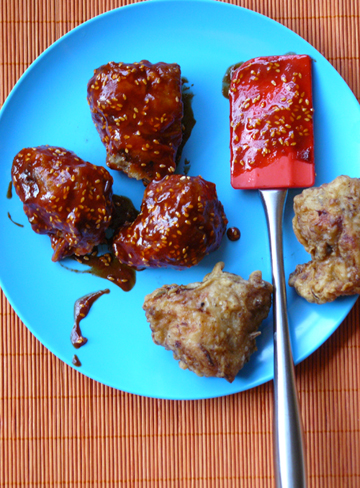 Yangnyeom Tongdak Seasoned Fried Chicken